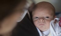 Родените твърде рано и битките, които водят те и семействата им