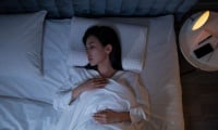 Имплант, стимулиращ езика, дава надежда на милиони хора със сънна апнея