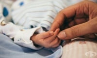 70-годишна жена от Уганда роди близнаци след инвитро оплождане