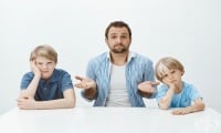 Кое е по-трудно – да си родител на малко дете или родител на тийнейджър