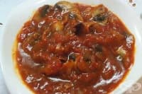 Доматен сос с гъби, чесън и риган (за спагети)