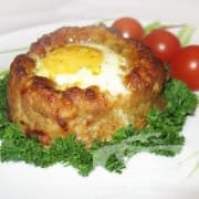 Гнездо от кайма с яйце