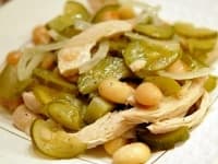 Салата от бял боб