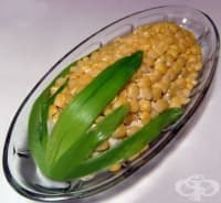 Салата с царевица