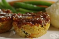 Кюфтета с пуешка кайма, тиквички и кускус