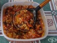 Консерва от патладжани с моркови, чушки и чесън