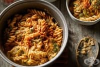 Пикантни фусили с карфиол и сирена