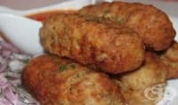 Рулца от кайма и картофи с чесън