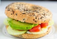 ������� �������� ��� ������, ������� � ��� �� ����� ������ � �����