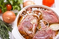Пет съвета за правилно мариноване на месо