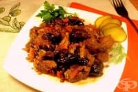 Задушено телешко с лук, мед и горчица