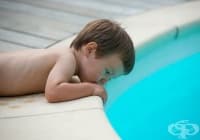 Какво да правите, ако забележите, че детето се дави