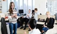 Как да бъдем обичани на работното място