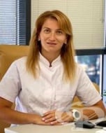 Д-р Евелина Златанова