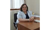 Д-р Ирина Събинова
