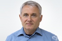 Д-р Владимир Георгиев Попов