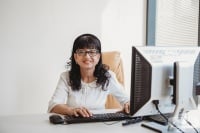 Нели Михайлова