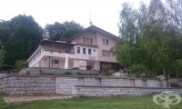 Хижа "Свежен"