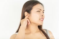 Сърбеж в ухото