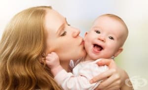Липсата на ласки променя клетките на бебето