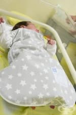 Подариха специални чувалчета за новородени на неонатологичното отделение в УМБАЛ „Медика Русе“