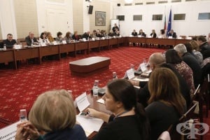 Парламентарната здравна комисия прие на първо четене промените в Закона за лечебните заведения