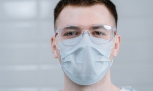 Сензор открива хронична бъбречна недостатъчност чрез дъха на пациента
