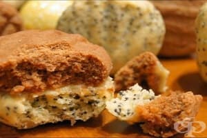 Пясъчни бисквити с крем от халва