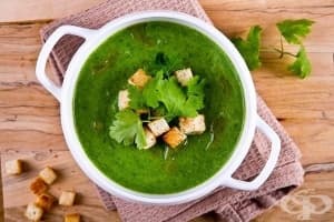 Крем-супа от коприва със сметана и картофи