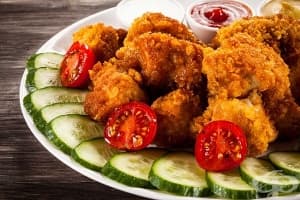 Панирани картофени кюфтета с моркови и крема сирене