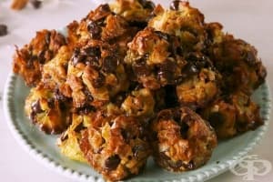 Сладки с кокос, орехи и шоколад