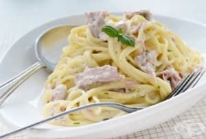 Спагети със сметана и риба тон