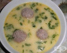 Супа топчета с топено сирене