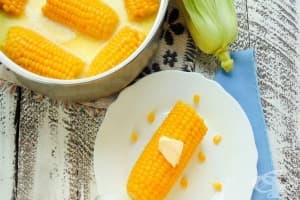Варена царевица в прясно мляко и масло