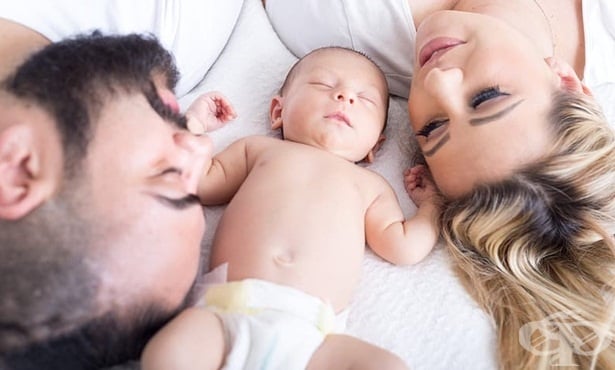 3 успешни практики за справяне с неспокойния сън при бебето - изображение