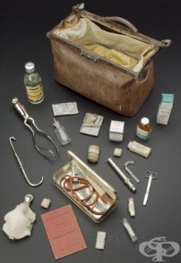 Акушерска чанта и пособия от 1925г. - изображение