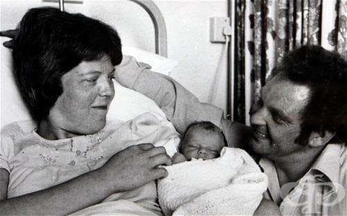Раждане на първото дете, заченато при ин-витро условия - изображение