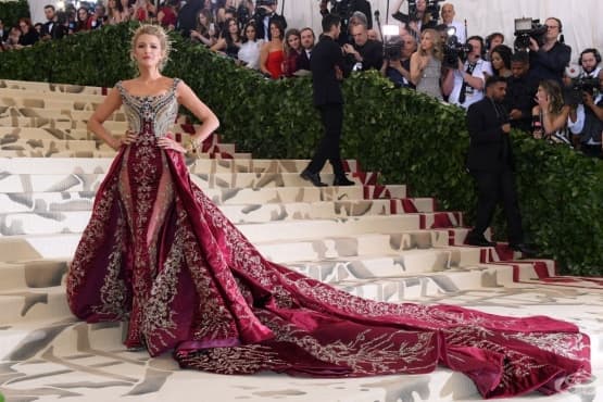 "Met Gala 2018": най-зашеметяващите и най-нелепи облекла - изображение