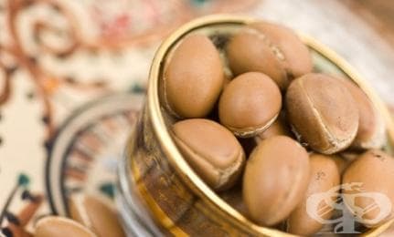Кои са най-ефективните помощници в борбата със стареещата кожа? - изображение