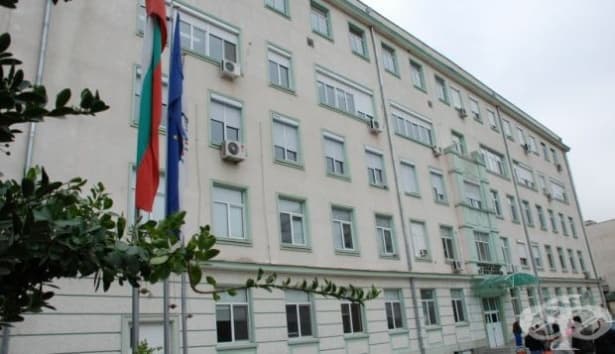 7-годишно момиченце е в реанимацията на МБАЛ - Сливен след пътен инцидент - изображение