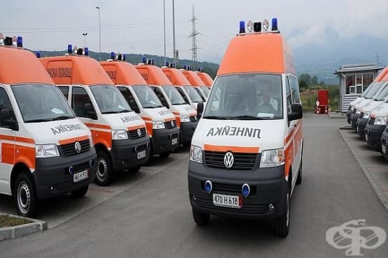 Здравното министерство ще купува 400 нови линейки - изображение