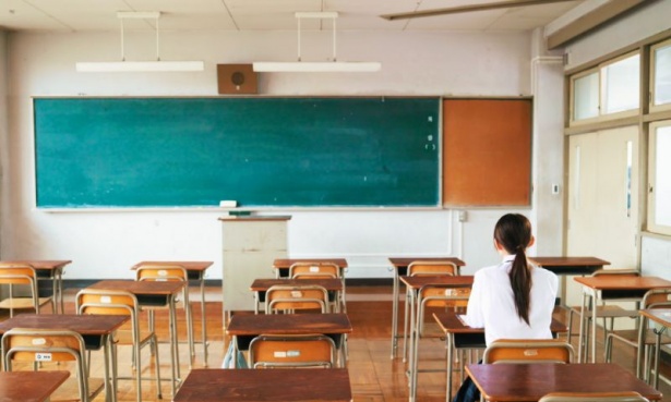 Училищата в Чехия ще осигуряват продукти за интимна хигиена на момичетата - изображение