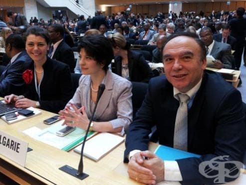 Министър Атанасова ръководи нашата делегация на 65-та сесия на Световната здравна асамблея - изображение