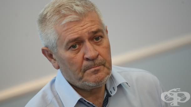 Общественият съвет към Фонда за лечение на деца в чужбина няма да се закрива - изображение