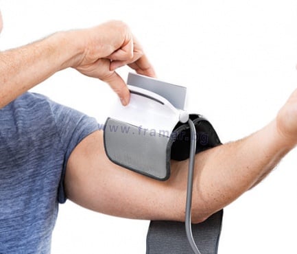 БОИРЕР ЕЛЕКТРОНЕН АПАРАТ ЗА ИЗМЕРВАНЕ НА КРЪВНО НАЛЯГАНЕ ЗА ГОРНА ЧАСТ НА РЪКАТА модел BM 51