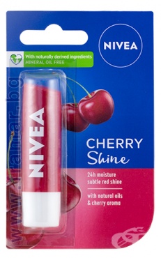НИВЕА БАЛСАМ ЗА УСТНИ CHERRY 4.8 г
