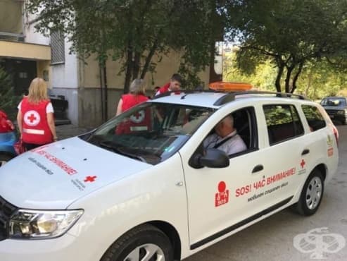 Десетки възрастни са се възползвали от проекта „Мобилен социален екип“ - изображение