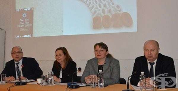 Миинстър Сачева: Насочваме усилията си към активиране на пазара на труда през 2020 г. - изображение